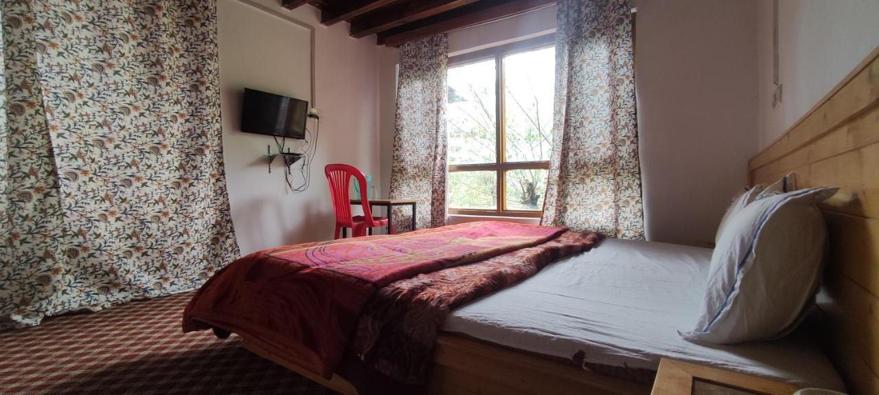 Jahangir Cottage Пагалґем Екстер'єр фото